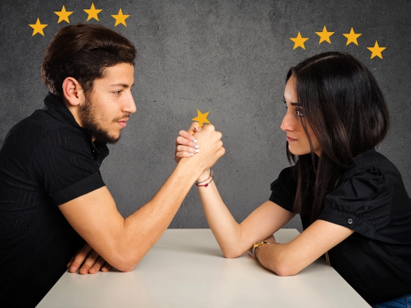 COUPLE FIGHTING FOR VALUE